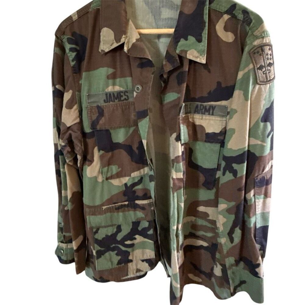 Vintage U.S. Army Woodland Camo BDU Jacket – Name Tape “James” + Shoulder Patch